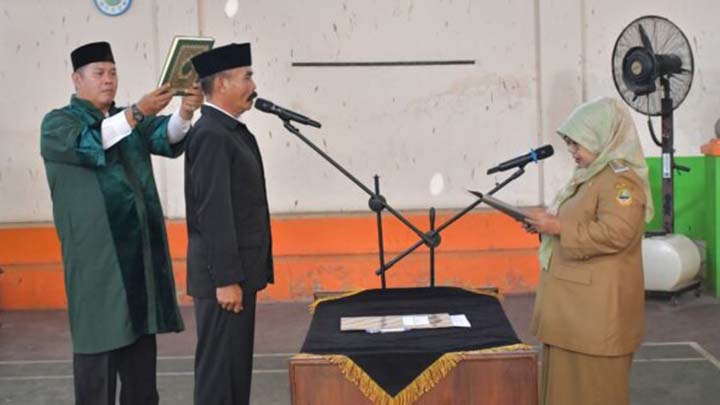 Pj Wali Kota Banjar Lantik Abdul Rohman Saleh sebagai Anggota BPD Baru