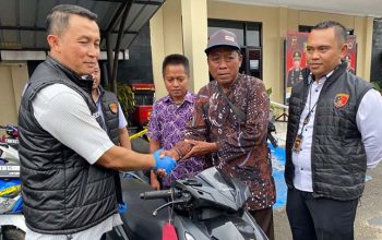 Tangis Lega Jojo : Tiga Bulan Menanti, Motor Hilang Akhirnya Kembali