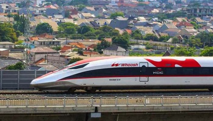 Utang Kereta Cepat Whoosh Jadi Bom Waktu di Neraca PT KAI