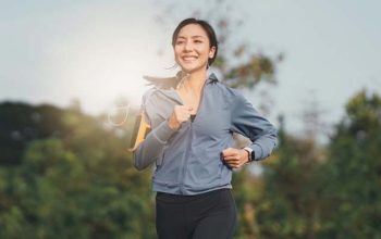 7 Manfaat Lari Siang untuk Tubuh yang Jarang Diketahui