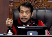 Paling Banyak Absen Sidang, MKMK Keluarkan Surat Peringatan untuk Anwar Usman